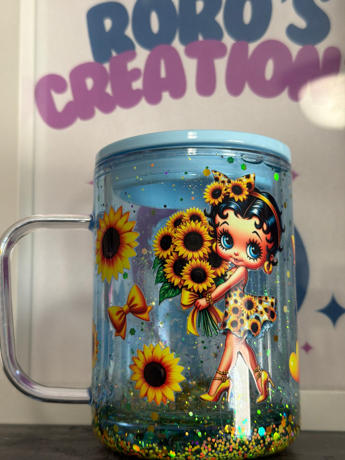 17oz Snowglobe Mug