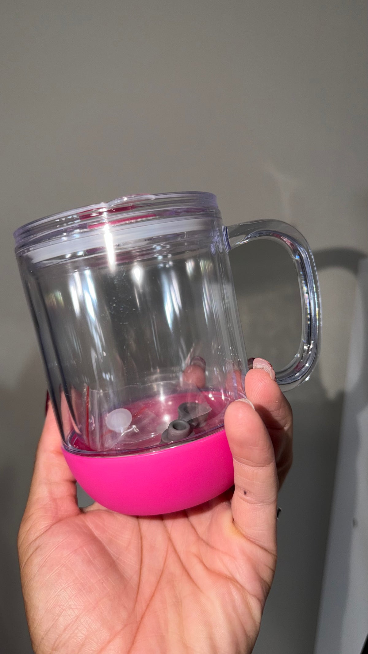 11 oz Mug Snowglobe